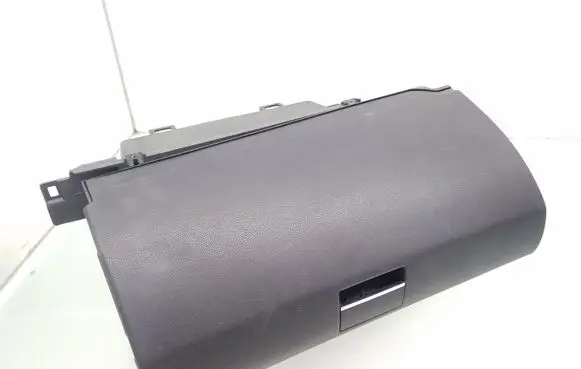 Mercedes-Benz A W169 Glove box