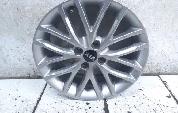 R16 alloy rim