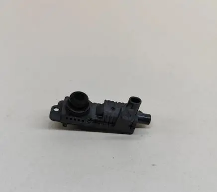 Tesla Model Y Side fender camera 110061900C