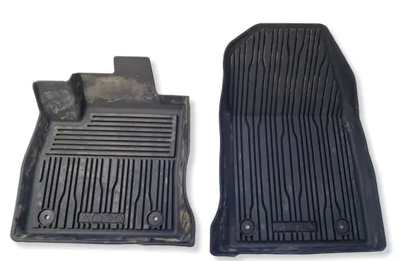 Ford Transit Courier Front floor mat DU3A9901