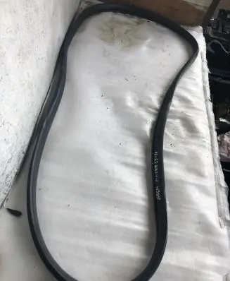Mazda CX-30 Rubber seal rear door 