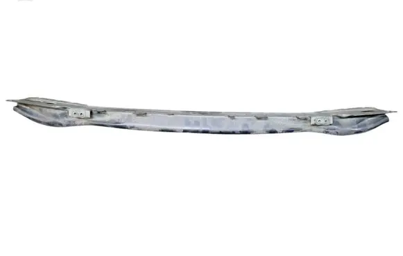 Volvo XC60 Front bumper cross member V0TV0 RP8AA 31420227