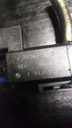 BMW 5 E39 Air pressure sensor 72234100