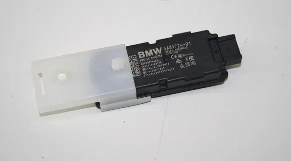 BMW XM Keyless system antenna 5A81724