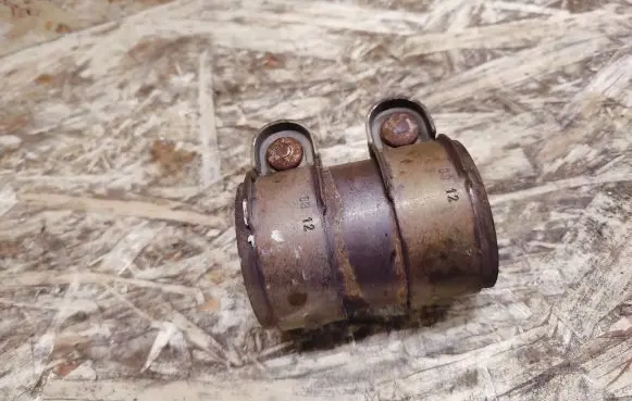 Porsche Panamera (970) Muffler pipe connector clamp 1K0253141H