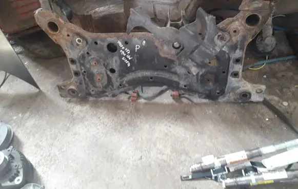 Volvo V50 Front subframe