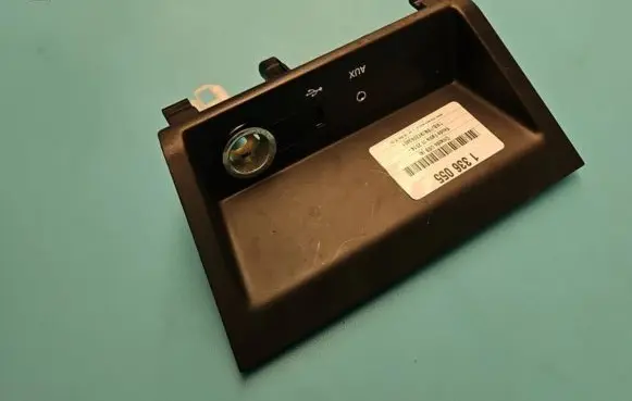 USB socket connector