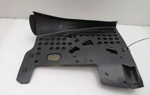 Dashboard lower bottom trim panel
