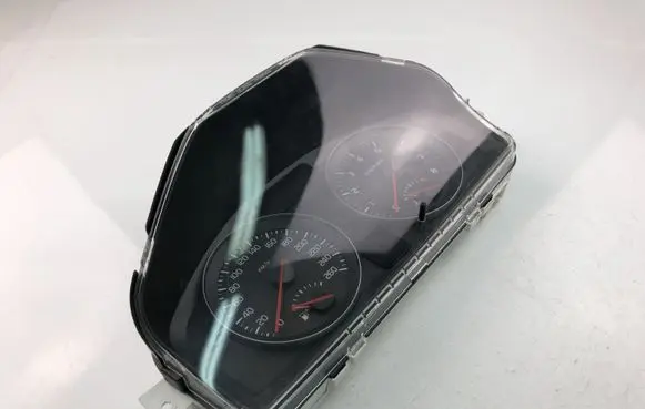 Volvo V50 Speedometer (instrument cluster) 31254775