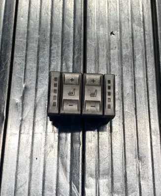Seat heating switch