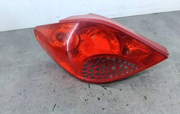 Rear/tail lights