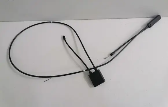 BMW 2 F45 Engine bonnet/hood lock release cable 7300571
