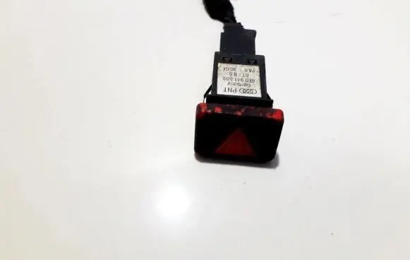 Audi A4 S4 B6 8E 8H Hazard light switch 8e0941509