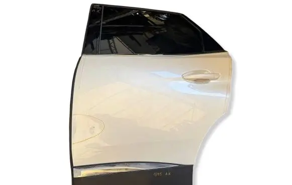Peugeot 3008 II Rear door 