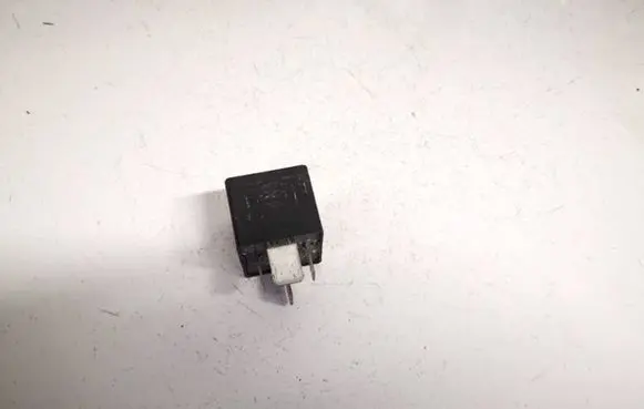 Volkswagen Golf IV Other relay 95vw10k705ca 7m0951253a