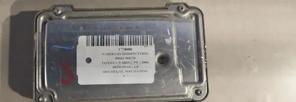 Toyota Yaris Engine control unit/module 0261208932 896610D270