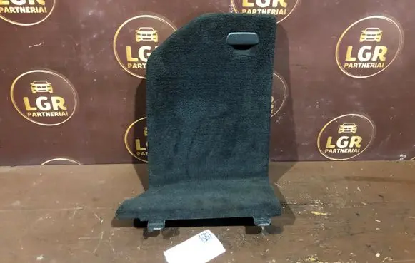 Volvo V70 Other trunk/boot trim element 520700X
