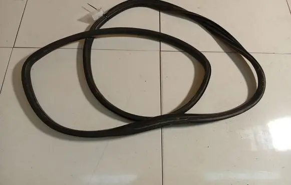 Opel Zafira A Rubber seal rear door 