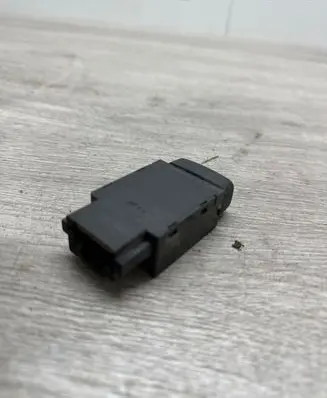 Mitsubishi Pajero Fog light switch 