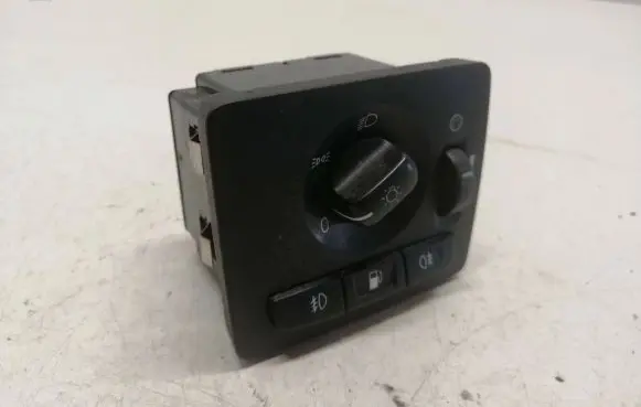 Volvo V50 Light switch 30669735 04W31T 19206