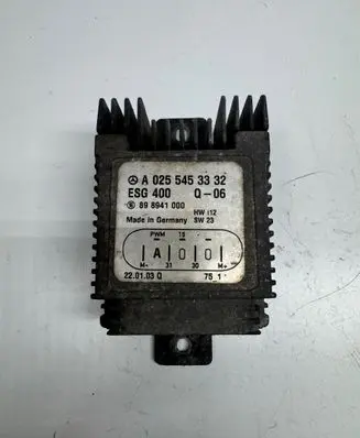 Mercedes-Benz Vaneo W414 Coolant fan relay A0255453332 ESG400 898941000