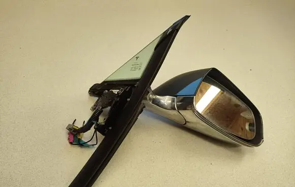 Tesla Model S Front door electric wing mirror 027558 A053152