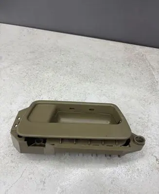 Volvo XC90 Tailgate trunk handle 8652550