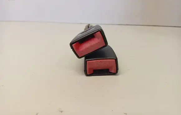 Seat Leon (1M) Middle seatbelt buckle (rear) 1C0857488A