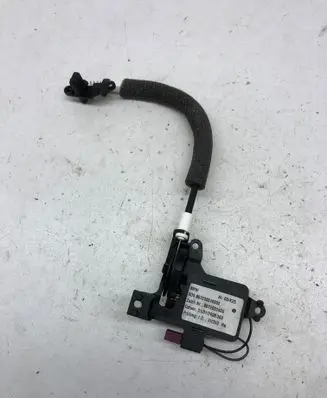 BMW 3 E90 E91 Curtain motor 897200240002 8972002400