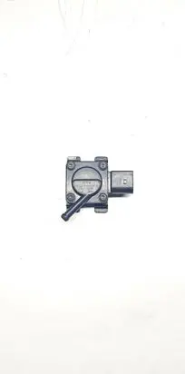 BMW 5 E60 E61 Exhaust gas pressure sensor 7789219