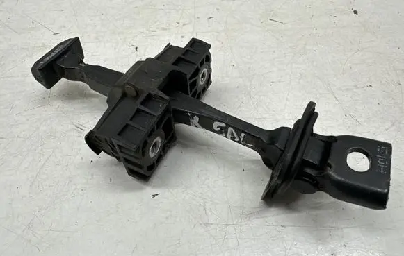 Volkswagen Golf Sportsvan Rear door check strap stopper