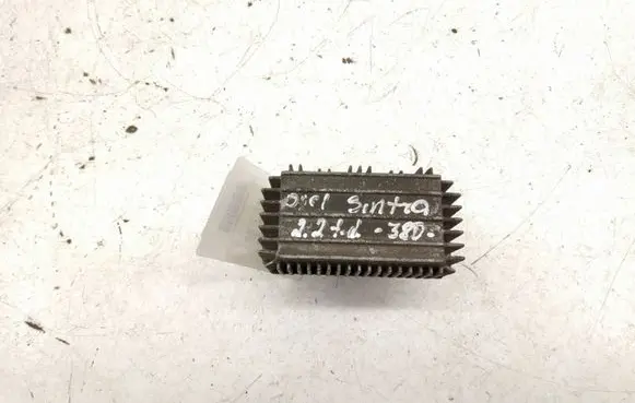 Opel Sintra Glow plug pre-heat relay 09132691