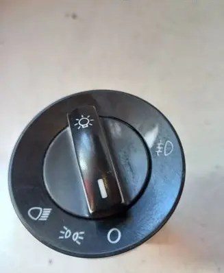 Volkswagen Polo Light switch 6Q0941531B