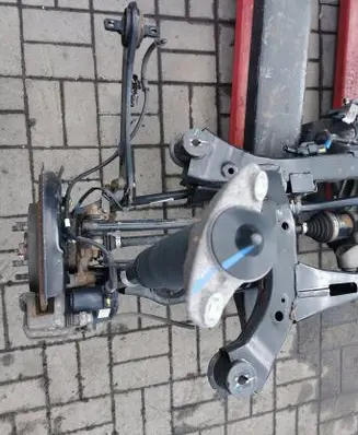 KIA Sportage Stub axle 