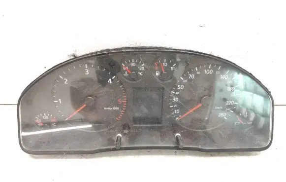 Audi A6 S6 C5 4B Speedometer (instrument cluster) 4B0920932K 110008948