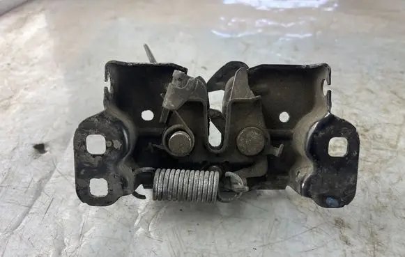 Jeep Compass Engine bonnet/hood lock/catch