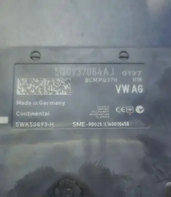 Volkswagen Golf VII Comfort/convenience module brak