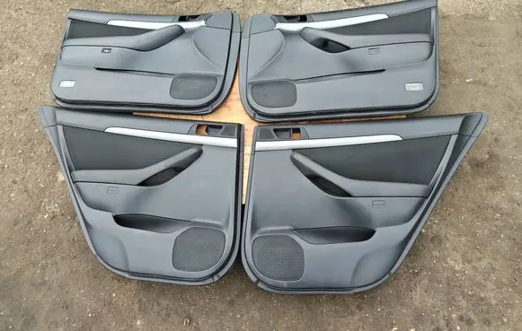 Toyota Avensis T250 Door card panel trim set 