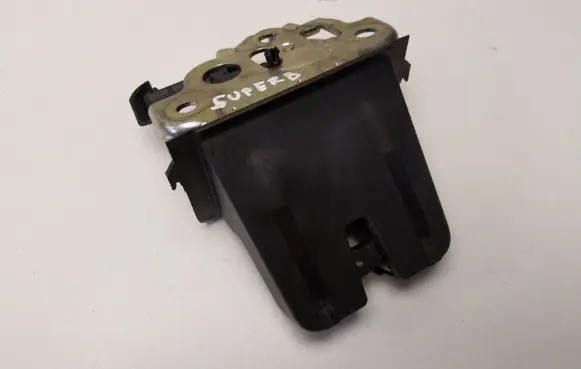 Skoda Superb B6 (3T) Tailgate/trunk/boot lock/catch/latch 3T9827520