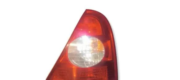 Renault Clio II Rear/tail lights 8200071414