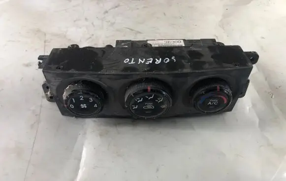 KIA Sorento Climate control unit 972503E300 3E300 8514800032191