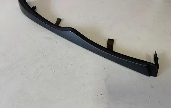 BMW 3 E46 Under headlight/headlamp trim 7030554
