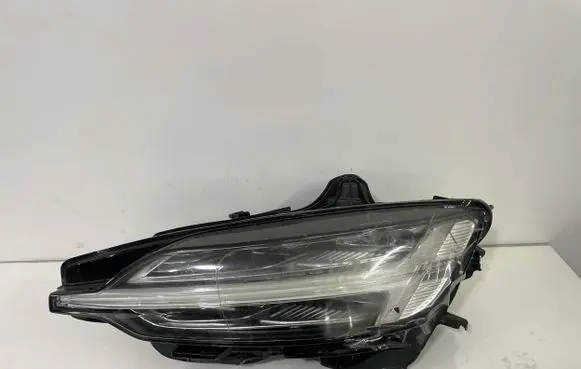 Volvo V60 Headlight/headlamp 32314148