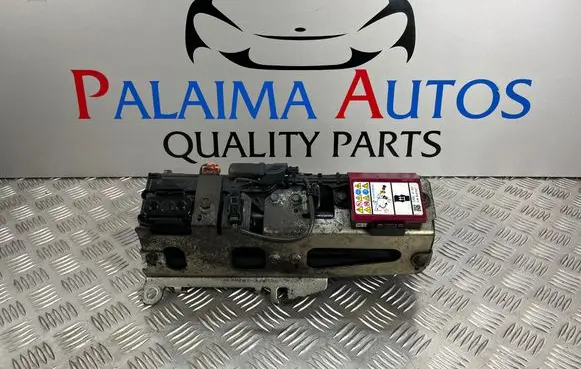 Mazda 6 Hybrid / electric car battery G46L67ZC0
