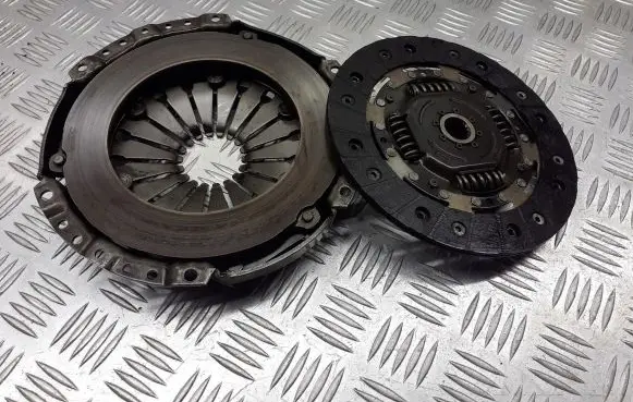 Mitsubishi Colt CZ3 Pressure plate 