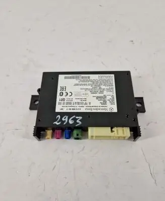Mercedes-Benz CLA C117 X117 W117 Bluetooth control unit module A2139003617