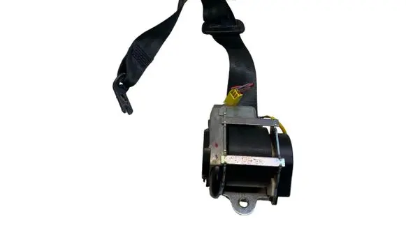 Volkswagen Golf VII Rear seatbelt 621106400