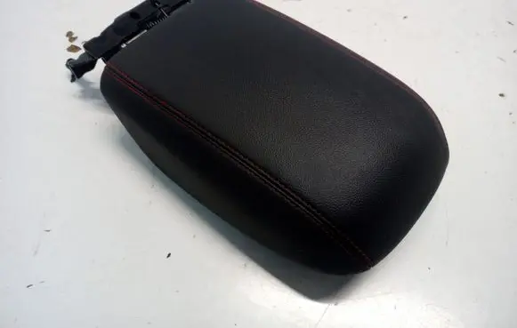 Ford Kuga II Armrest 