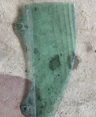 Audi A3 S3 8P Front door window/glass (coupe) 43R001582 E143R001582