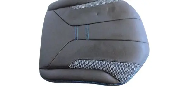 BMW i8 Rear seat 7339152
